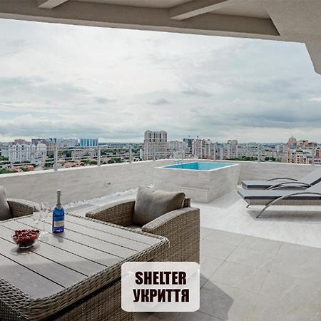 Plaza Arcadia Apartments Odesa Exterior photo