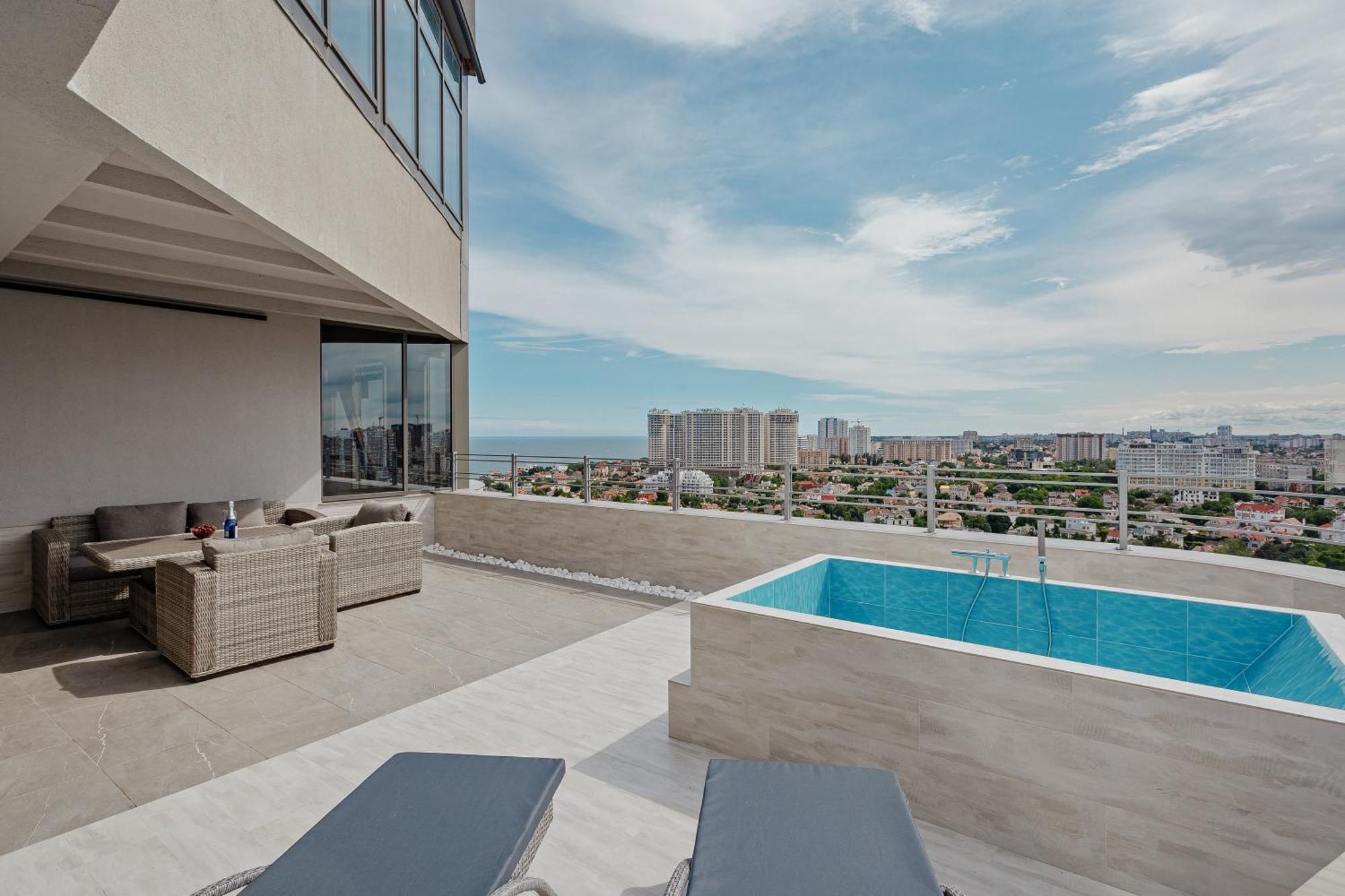 Plaza Arcadia Apartments Odesa Room photo